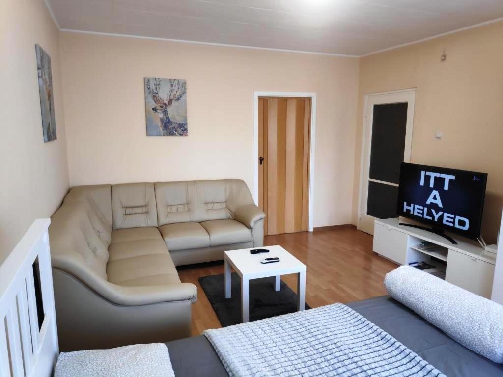 Kölcsey Apartman Daire Szekszárd Dış mekan fotoğraf